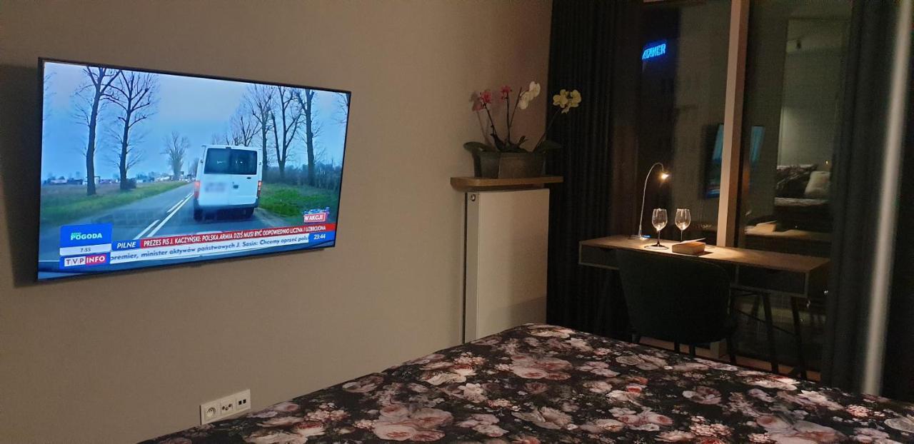 Towarowa - Milionowa 39 Check-In 24H Apartment Познан Екстериор снимка